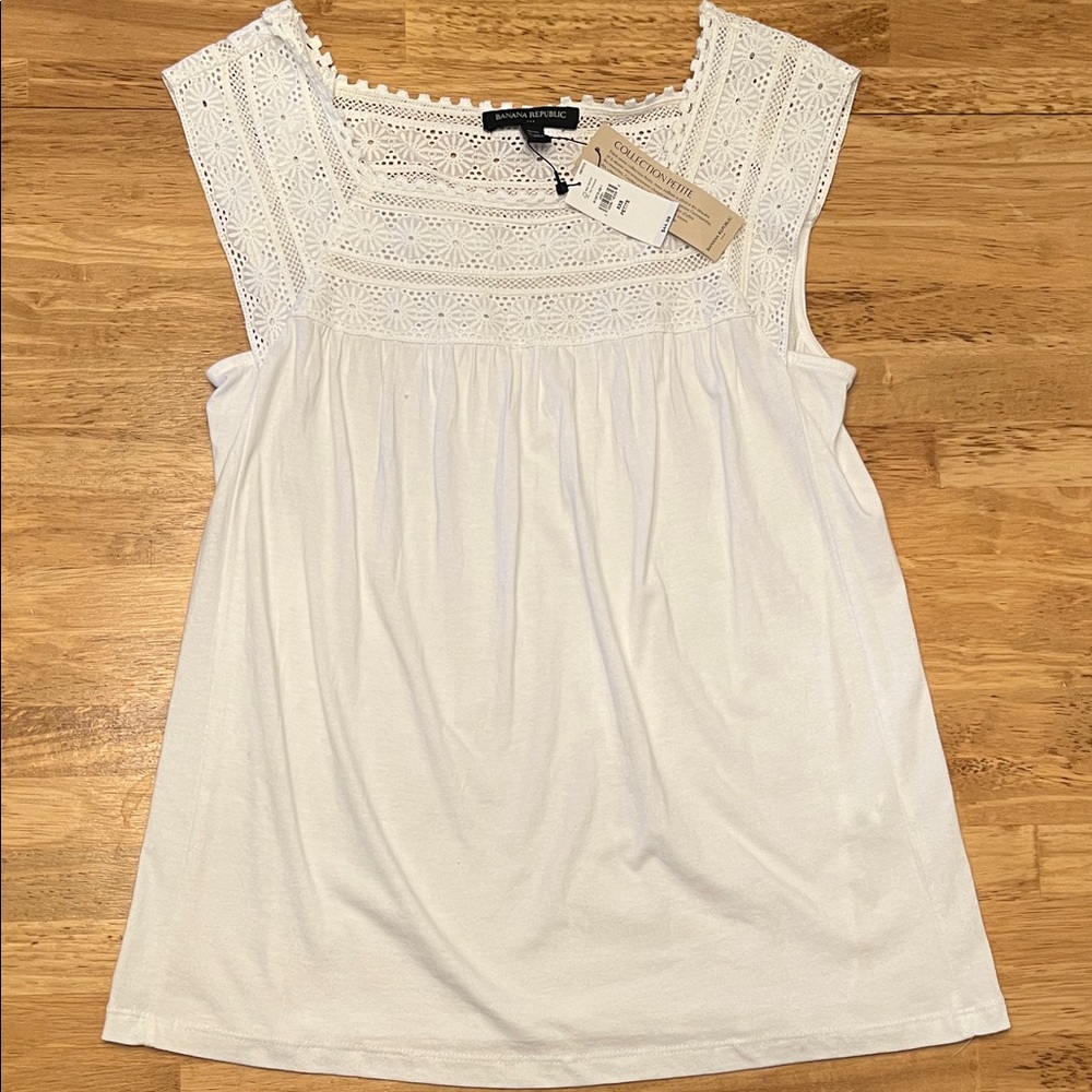 Banana Republic White Lace Top